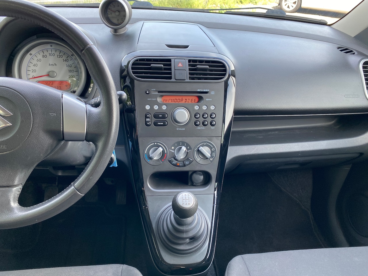 Suzuki Splash - 1.0 VVT Comfort LAGE KM'S - AIRCO - BIJNA ALS NIEUW