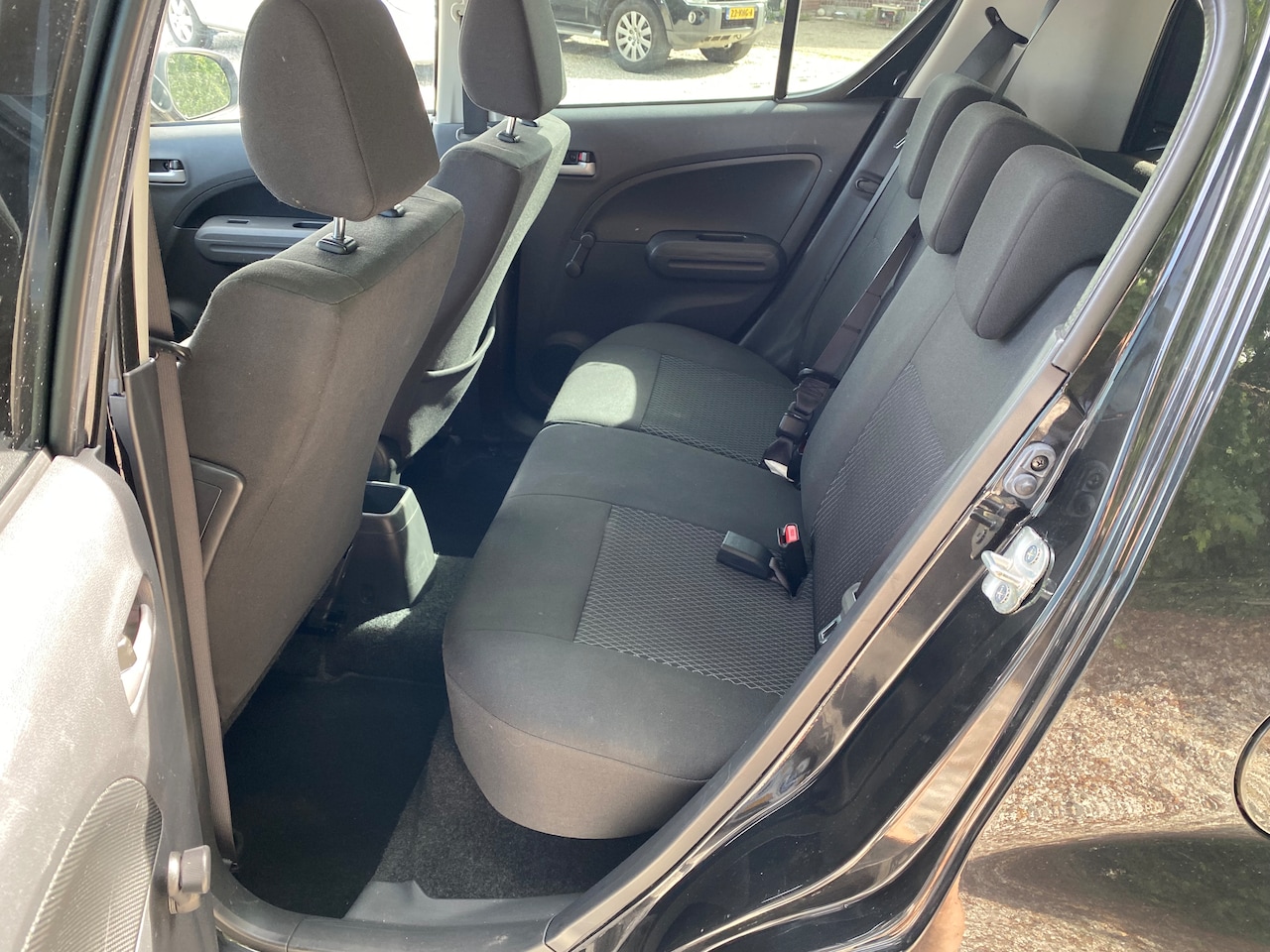 Suzuki Splash - 1.0 VVT Comfort LAGE KM'S - AIRCO - BIJNA ALS NIEUW