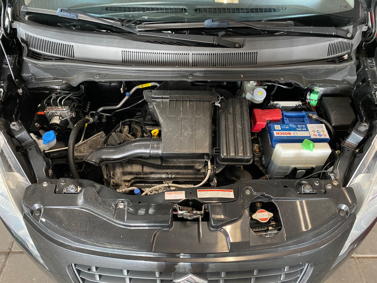 Suzuki Splash - 1.0 VVT Comfort LAGE KM'S - AIRCO - BIJNA ALS NIEUW