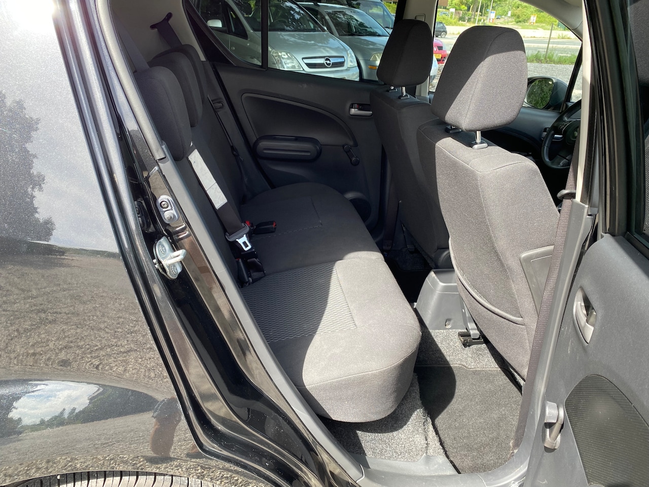 Suzuki Splash - 1.0 VVT Comfort LAGE KM'S - AIRCO - BIJNA ALS NIEUW