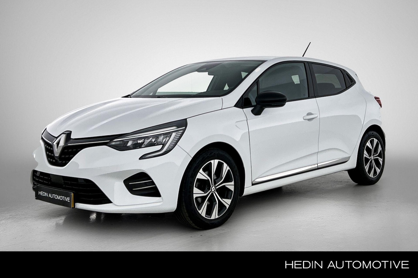 Renault Clio - 1.0 TCe 90 Evolution | Apple carplay/Android Auto | Airco | DAB+ | Parkeersensoren achter - AutoWereld.nl