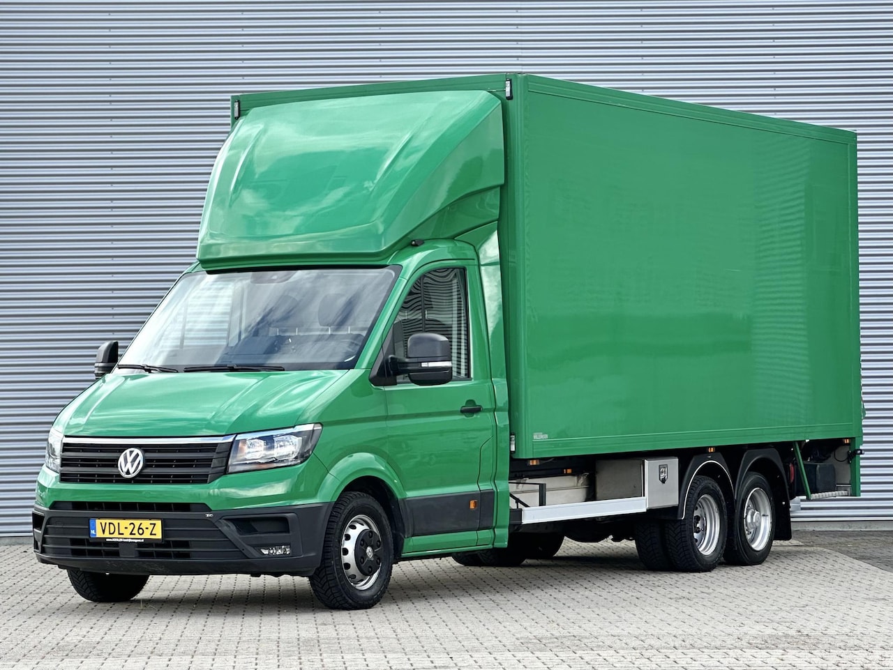 Volkswagen Crafter - 50 2.0 TDI Highline BE-combi met laadklep Automaat 1000kg laadklep - AutoWereld.nl