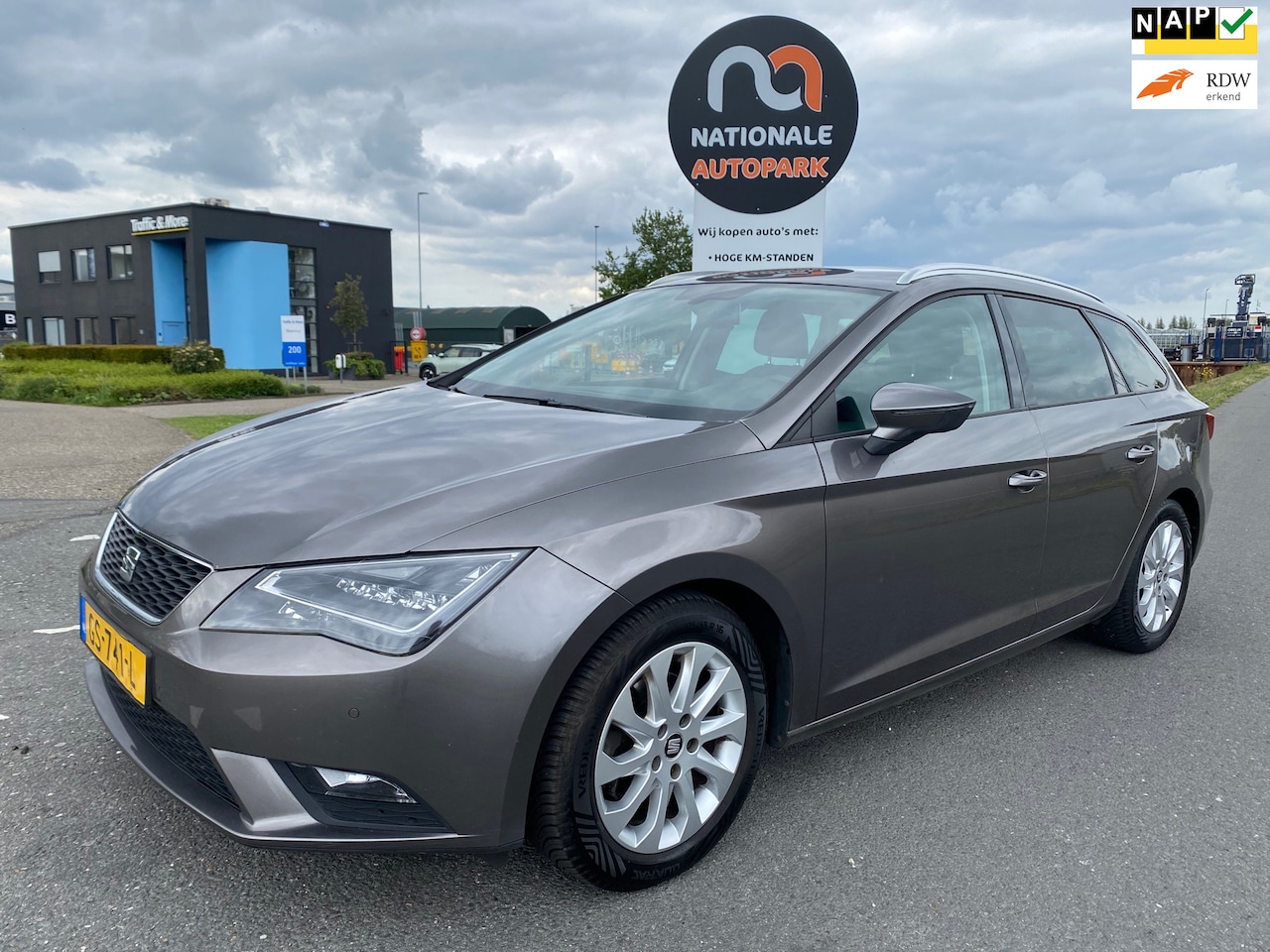 SEAT Leon ST - | 2015 | 1.6 TDI Style Connect Ecomotive | Top Auto - AutoWereld.nl