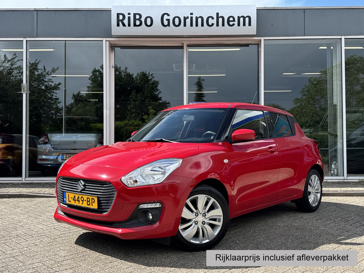 Suzuki Swift - 1.2 Select Smart Hybrid * Achteruitrijcamera * Stoelverwarming * - AutoWereld.nl