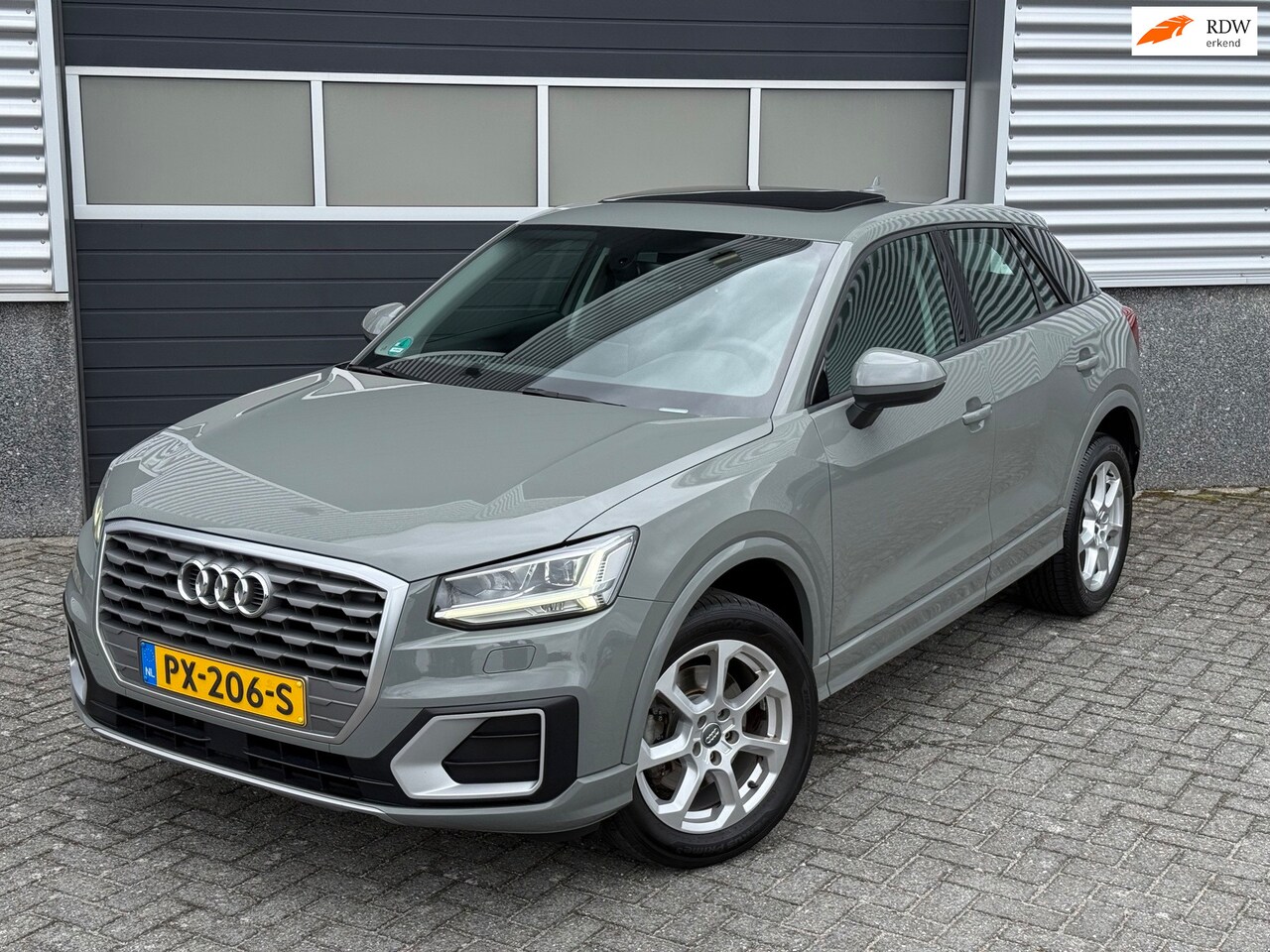 Audi Q2 - 1.0 TFSI Xenon schuifdak Virtual cock org NL - AutoWereld.nl