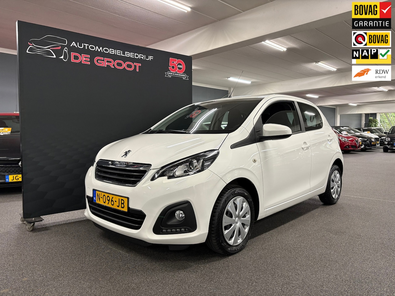 Peugeot 108 - 1.0 e-VTi Active/ NL auto/ Eerste eigenaar/ 43.437 KM/ 5 deurs - AutoWereld.nl