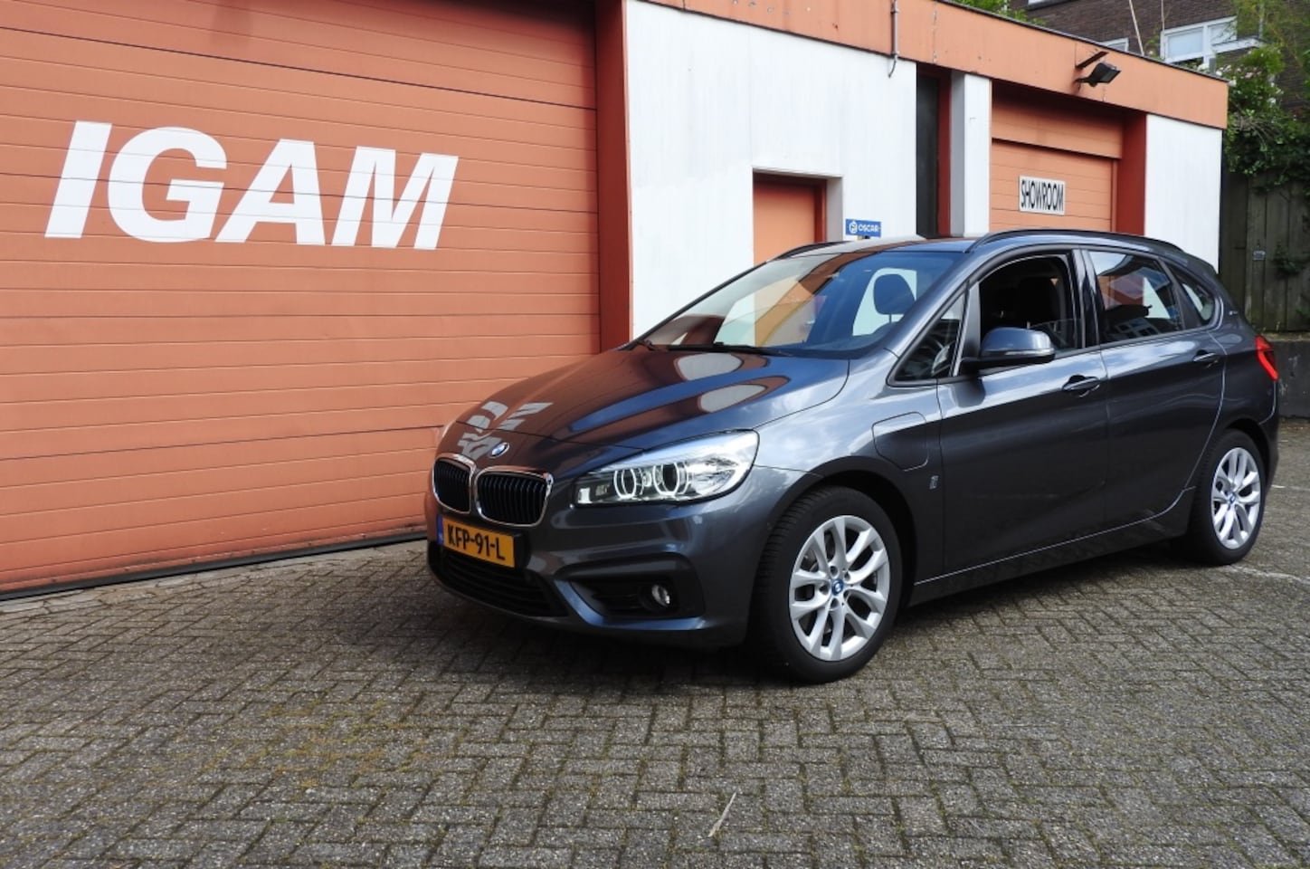 BMW 2-serie Active Tourer - 225xe iP Exec. Ed. - AutoWereld.nl
