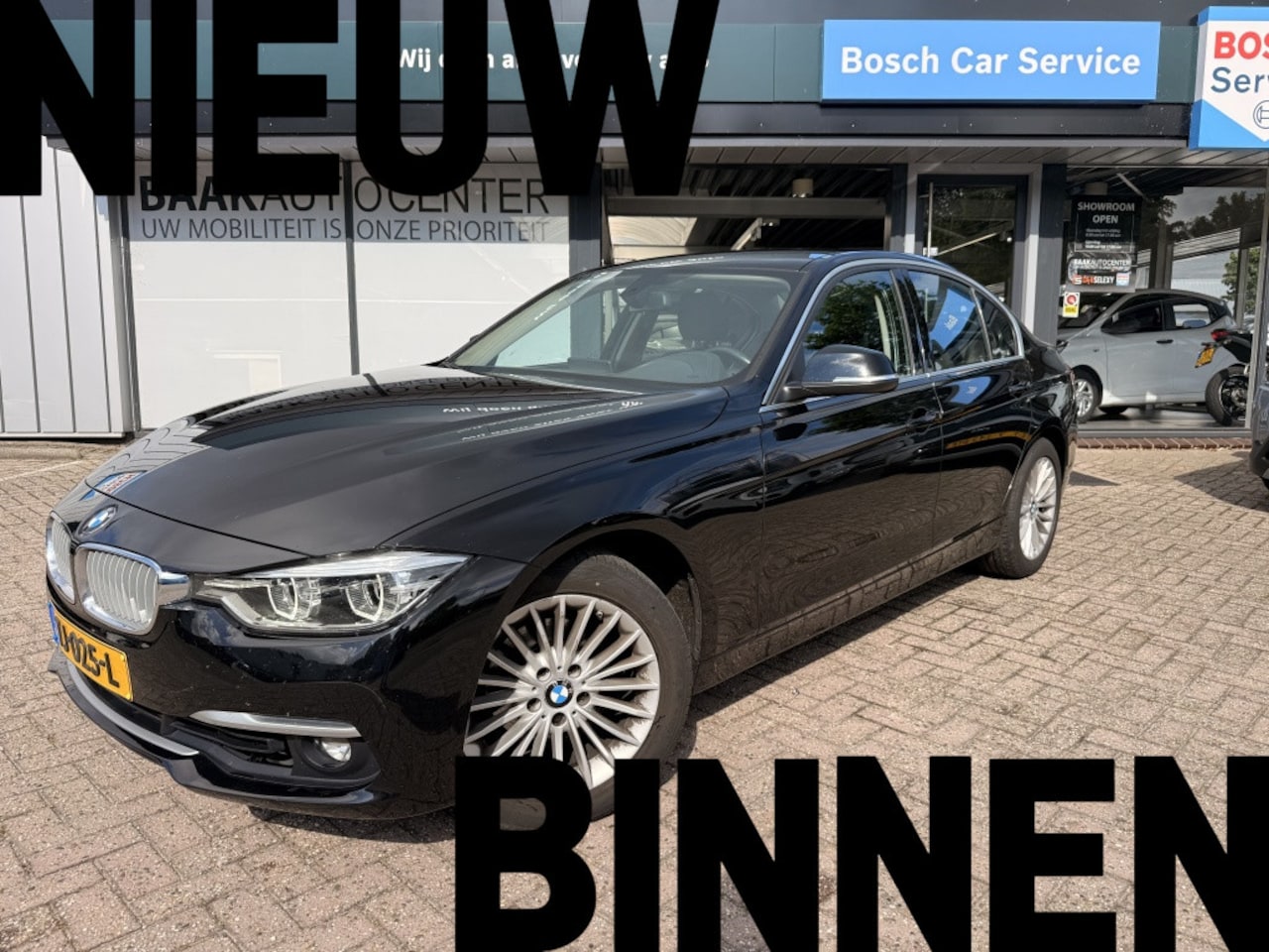 BMW 3-serie - 318i Luxury Edition | stoelverwarming | Automaat | Leer - AutoWereld.nl