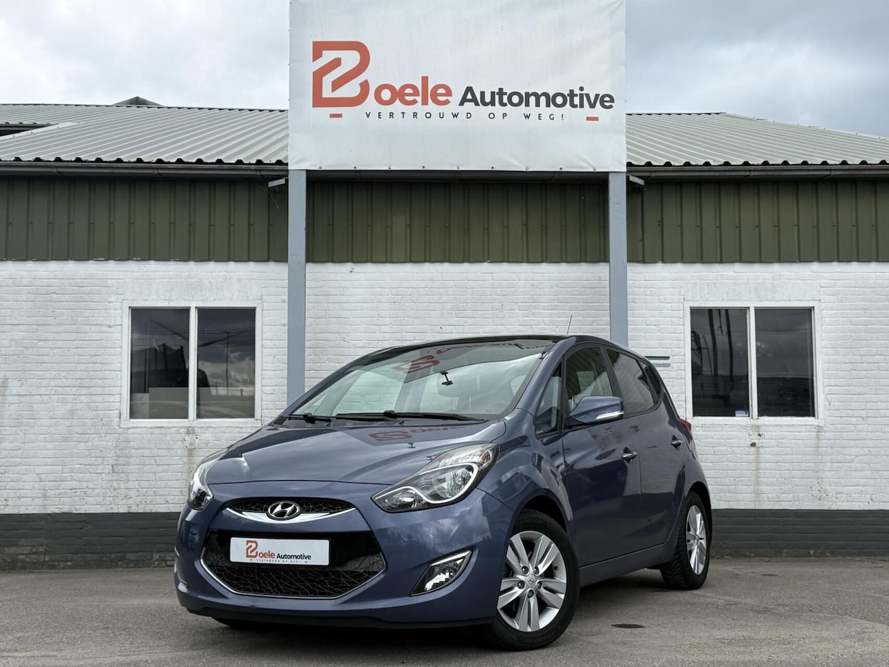Hyundai ix20 - 1.6i i-Catcher Aut. / Pano/ 2e Eig. / Dealer OH/ Cruise / Leder / Stoelverw. - AutoWereld.nl