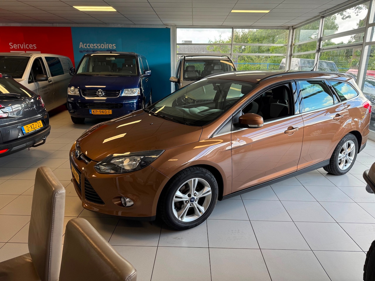 Ford Focus Wagon - 1.0 Edition Plus - AutoWereld.nl