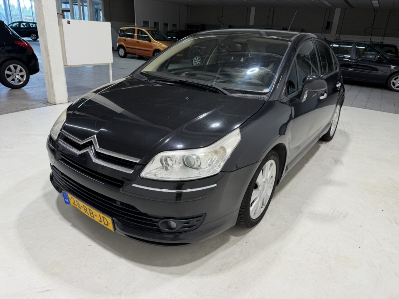 Citroën C4 - 2.0-16V Exclusive 2.0-16V Exclusive - AutoWereld.nl