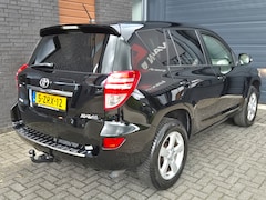 Toyota RAV4 - 2.0 VVTi Executive Business Automaat/4WD/Trekhaak/APK 31-03-2027