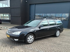 Ford Mondeo Wagon - 1.8-16V Champion