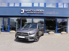 Mercedes-Benz GLB - 200 AMG | 7 P. | Adapt. Cruise Control | El. Pano | MBUX | Memory Pakket | Winter Pakket |