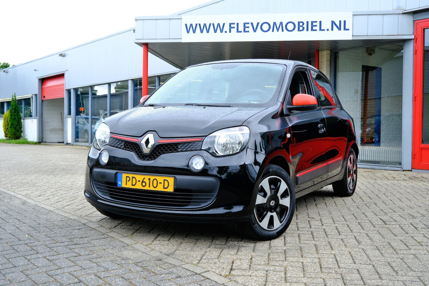 Renault Twingo - 1.0 SCe Authentique 5-drs Airco|DAB - AutoWereld.nl