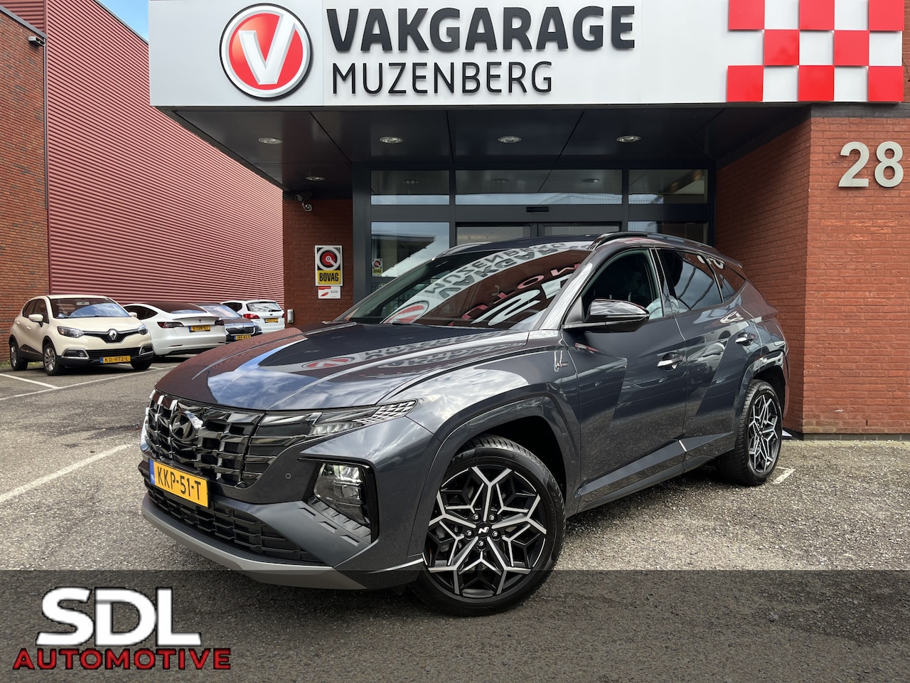 Hyundai Tucson - 1.6 T-GDI HEV N Line 4WD // KEYLESS // LEDER-ALCANTARA // CAMERA +SENSOREN // NAVI+CARPLAY - AutoWereld.nl