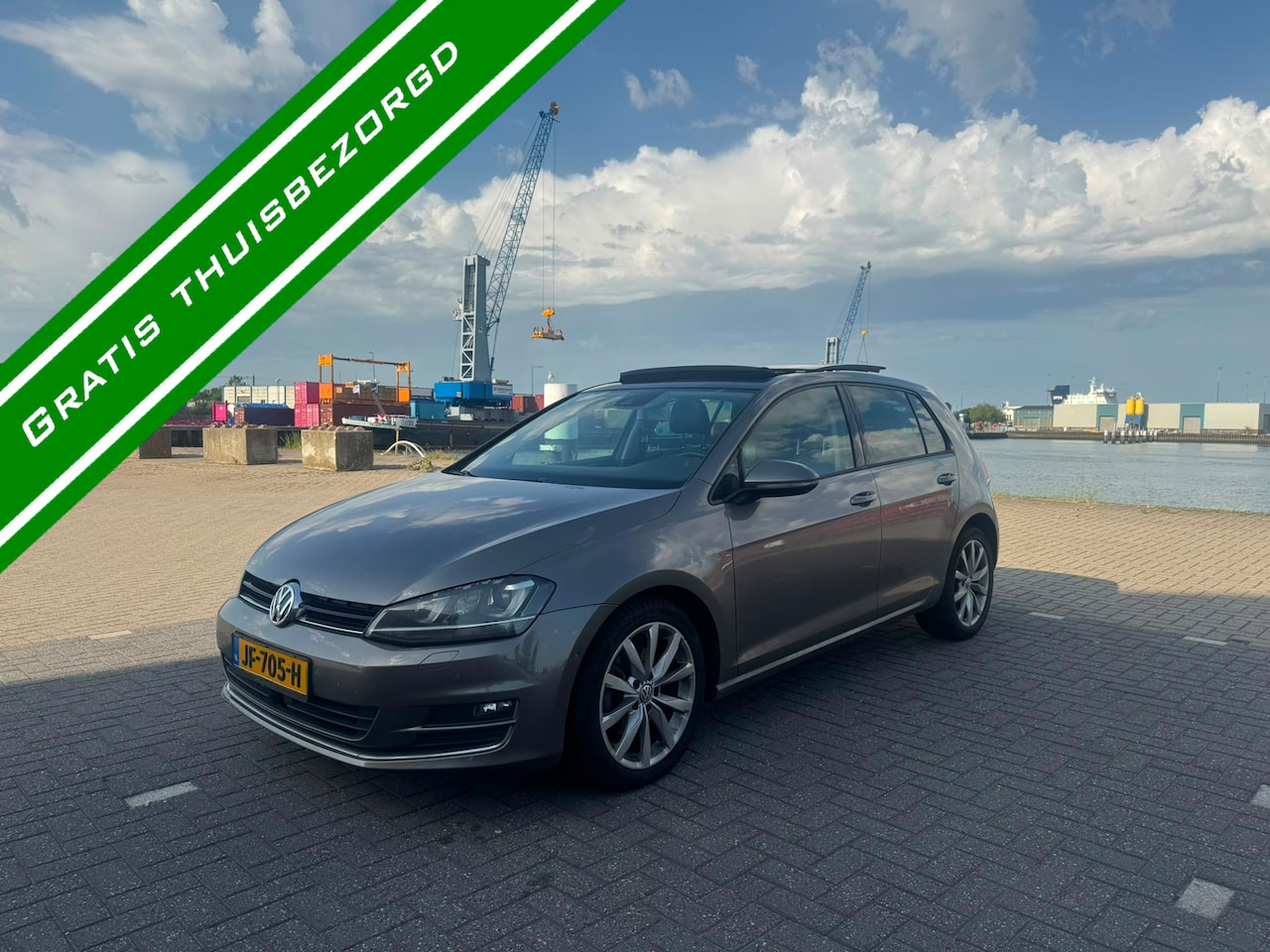 Volkswagen Golf - 2.0 TDI HIGHLINE - AUTOMAAT - NW APK - AIRCO - - AutoWereld.nl