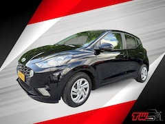 Hyundai i10 - 1.0 Comfort 5-zits |NWE APK|CRUISE|CARPLAY|AIRCO