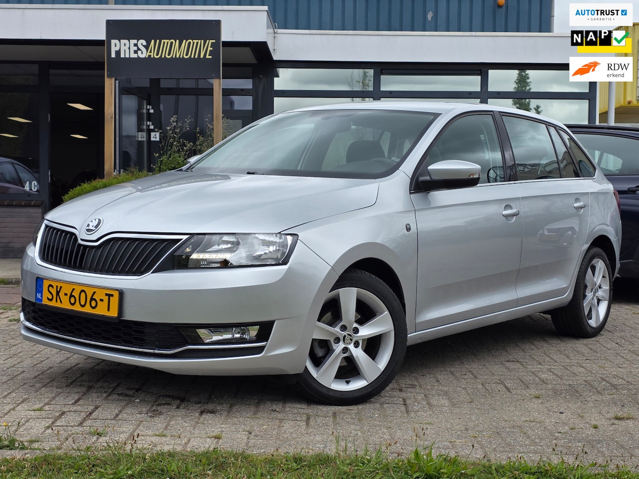 Skoda Rapid Spaceback - 1.0 TSI Greentech Clever |CLIMA|CRUISE - AutoWereld.nl