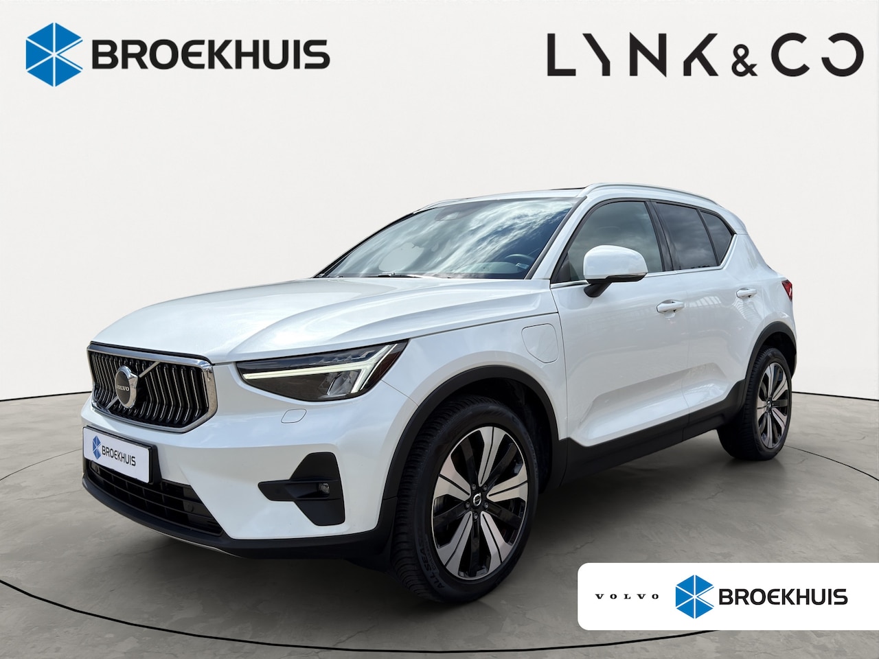 Volvo XC40 - 1.5 T4 Plug-in hybrid Ultimate Bright | Apple Carplay/Android Auto|telefoonintegratie prem - AutoWereld.nl
