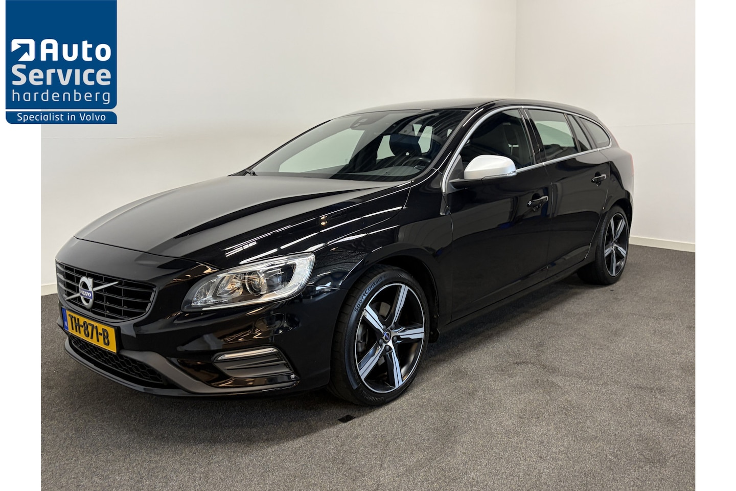 Volvo V60 - 2.0 T4 190pk AUT6 BNS Sport Trekhaak 1600kg/ Navi/ Stoelverw - AutoWereld.nl