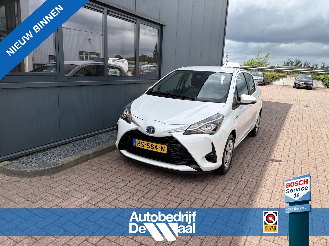 Toyota Yaris - 1.5 VVT-i Hybrid Automaat Aspiration 5-drs. CAMERA/CLIMA/CRUISE/MEDIA - AutoWereld.nl