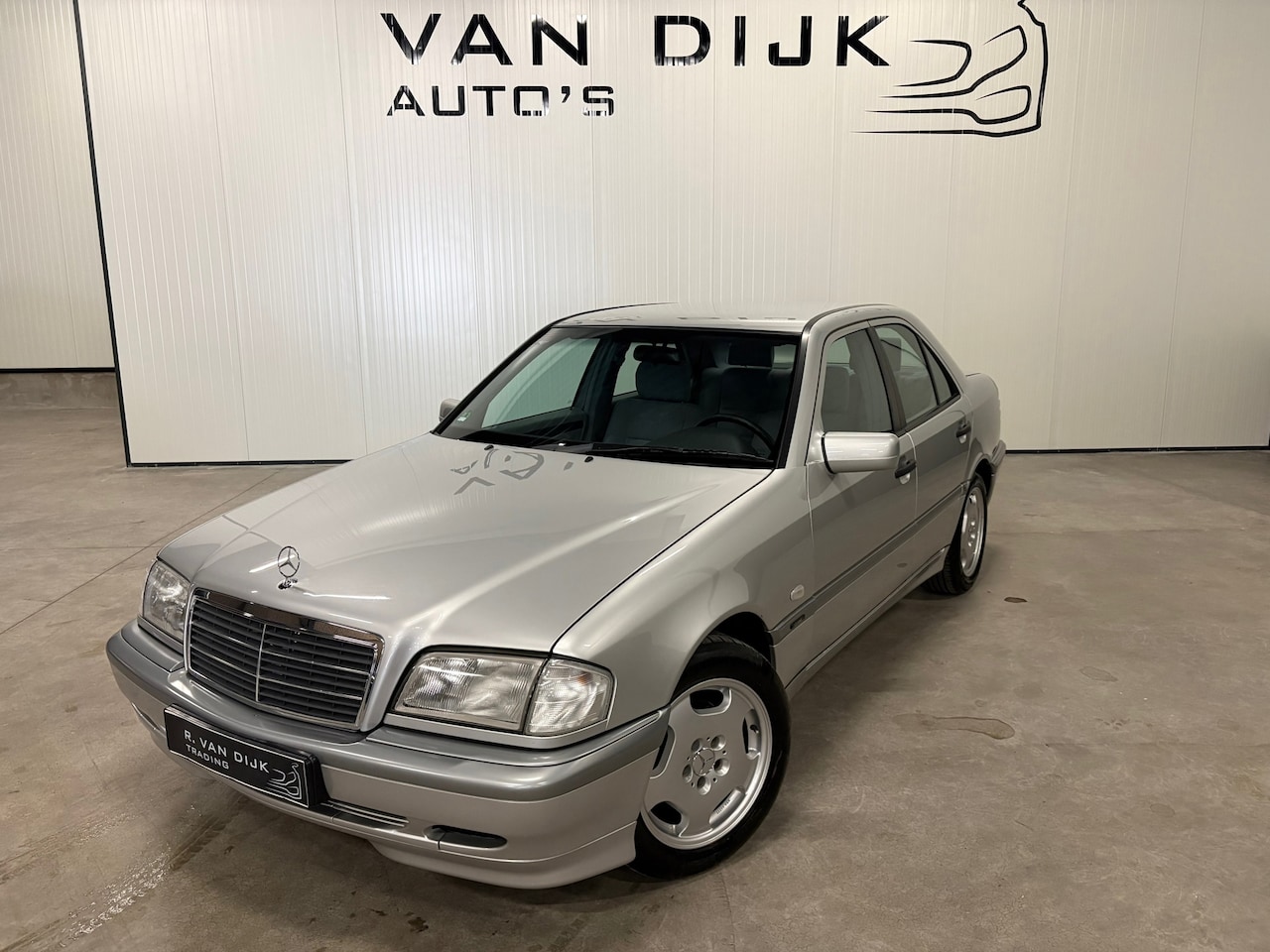 Mercedes-Benz C-klasse - 200 Classic W202 Nieuwstaat! - AutoWereld.nl