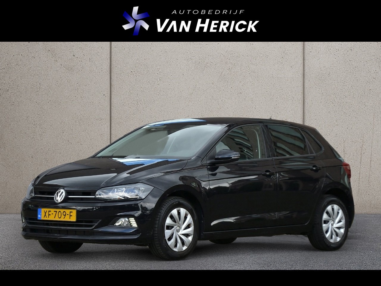 Volkswagen Polo - 1.0 TSI 95PK Comfortline | Navigatie | Achteruitrijcamera | Trekhaak - AutoWereld.nl
