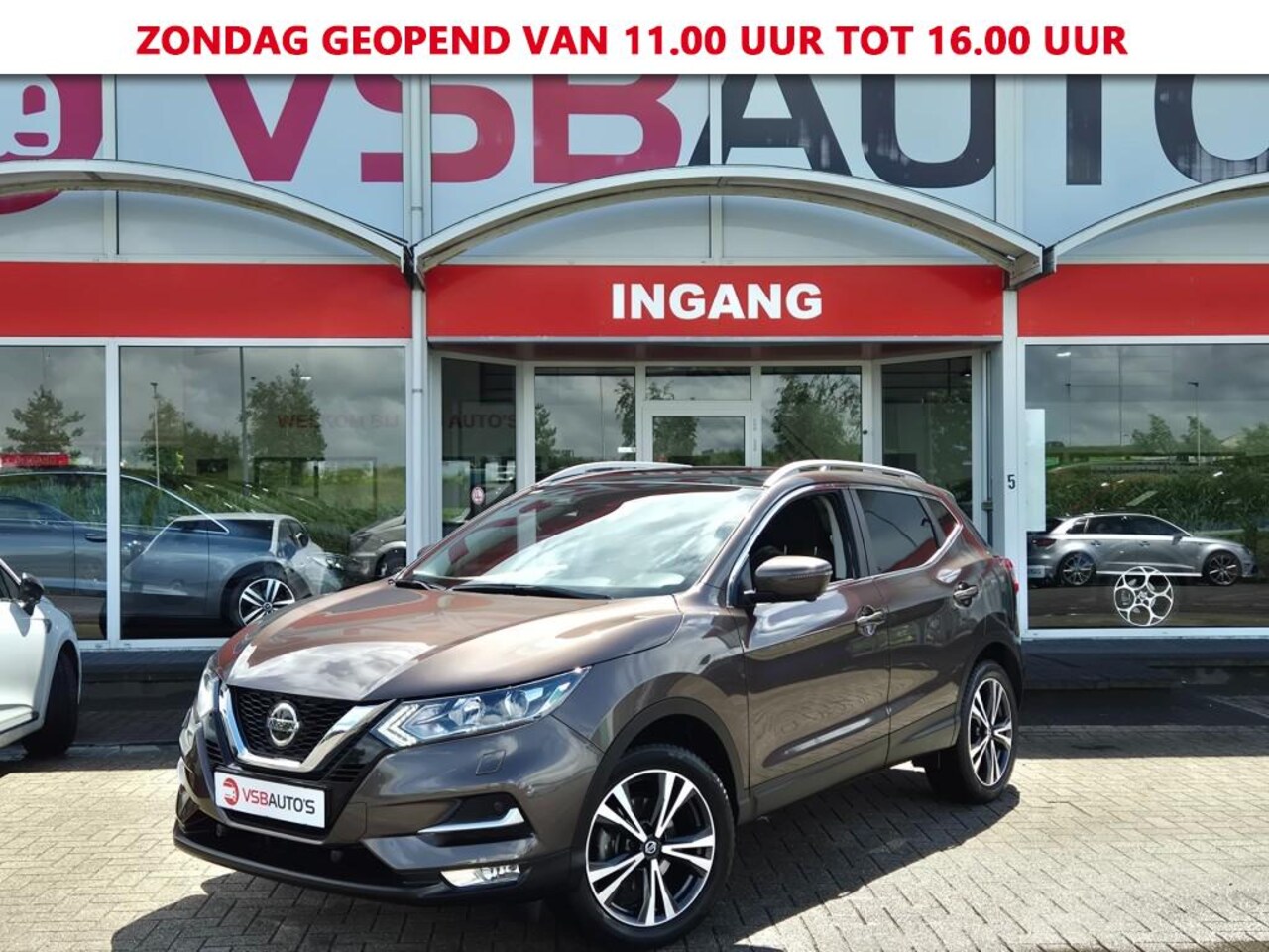 Nissan Qashqai - 1.3 DIG-T N-CONNECTA 140PK LED PANO NAVIGATIE CAMERA AIRCO LMV - AutoWereld.nl