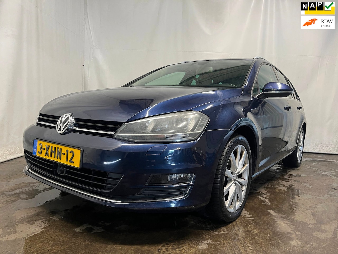 Volkswagen Golf Variant - 1.2 TSI Highline - Rechter Zijschade - Schade - AutoWereld.nl