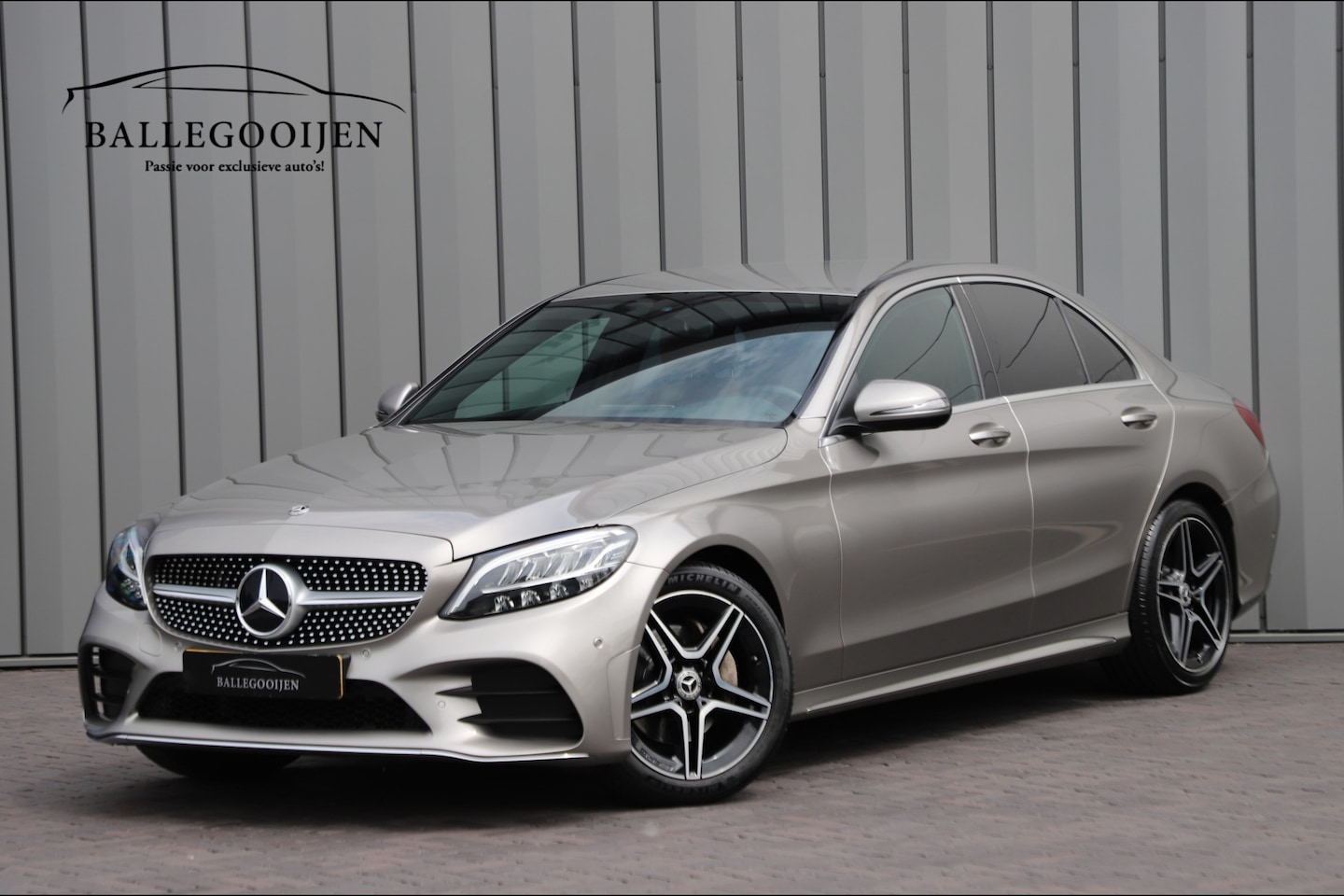 Mercedes-Benz C-klasse - 180 Business Solution AMG | 156PK | Led | Leder | Stoelverwarming | Digitaal-dashboard | C - AutoWereld.nl