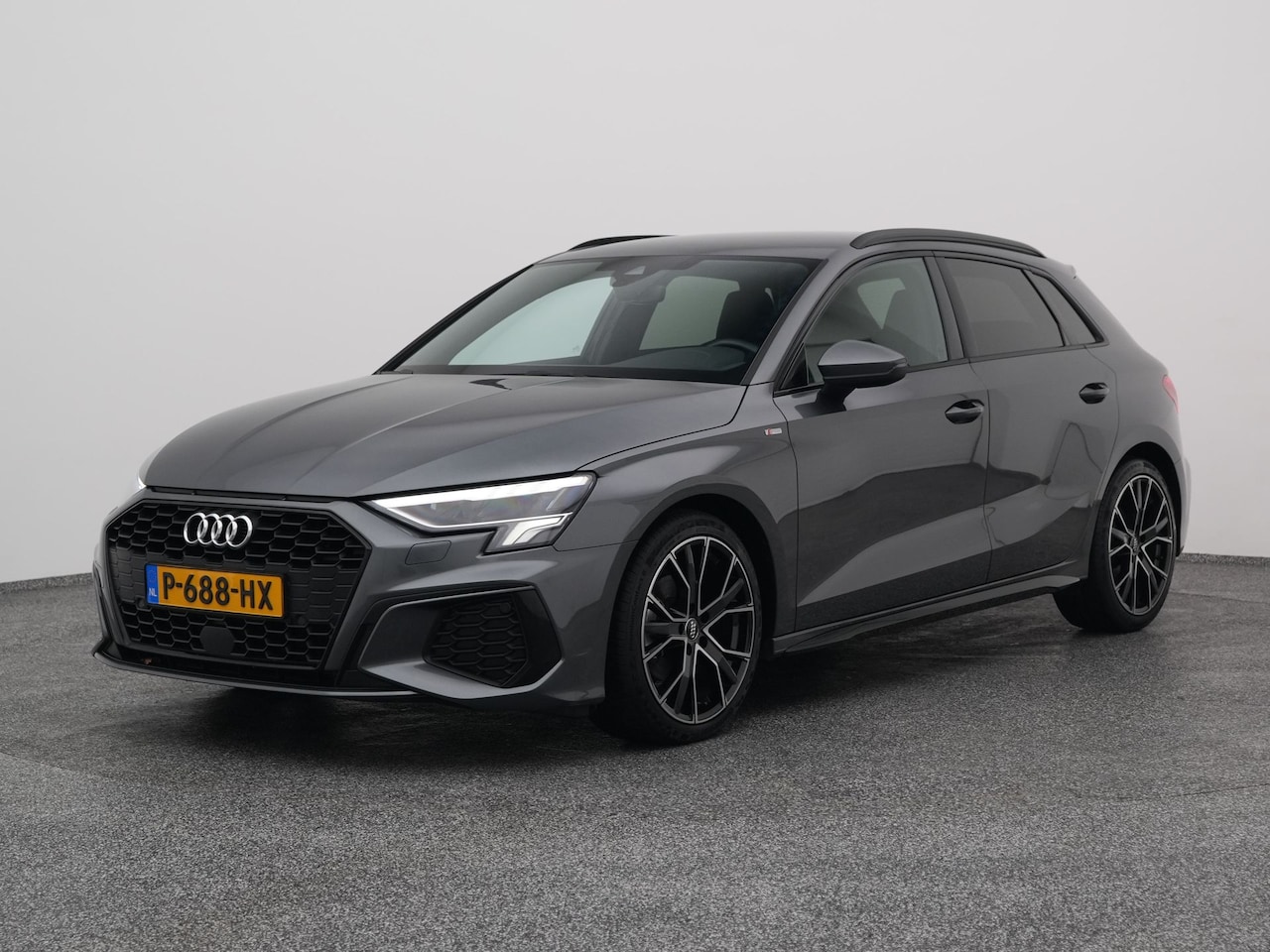 Audi A3 Sportback - 30 TFSI Automaat S edition | NAVI | ADAPTIVE - AutoWereld.nl