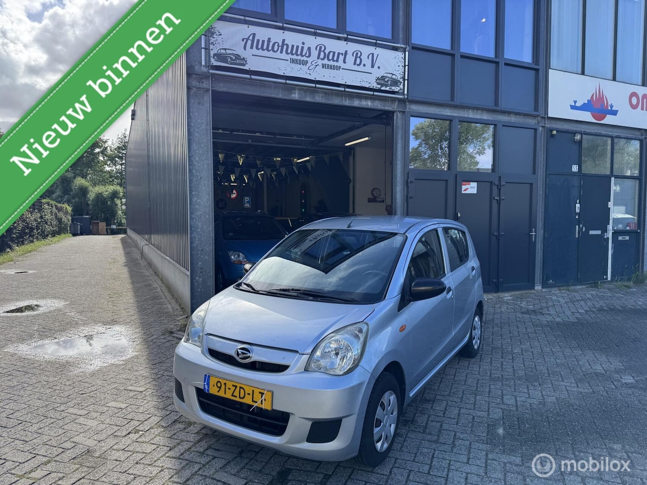 Daihatsu Cuore - 1.0 Trend Stuurbekrachtiging! Nieuwe APK! NAP Logisch! - AutoWereld.nl