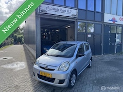 Daihatsu Cuore - 1.0 Trend Stuurbekrachtiging Nieuwe APK NAP Logisch