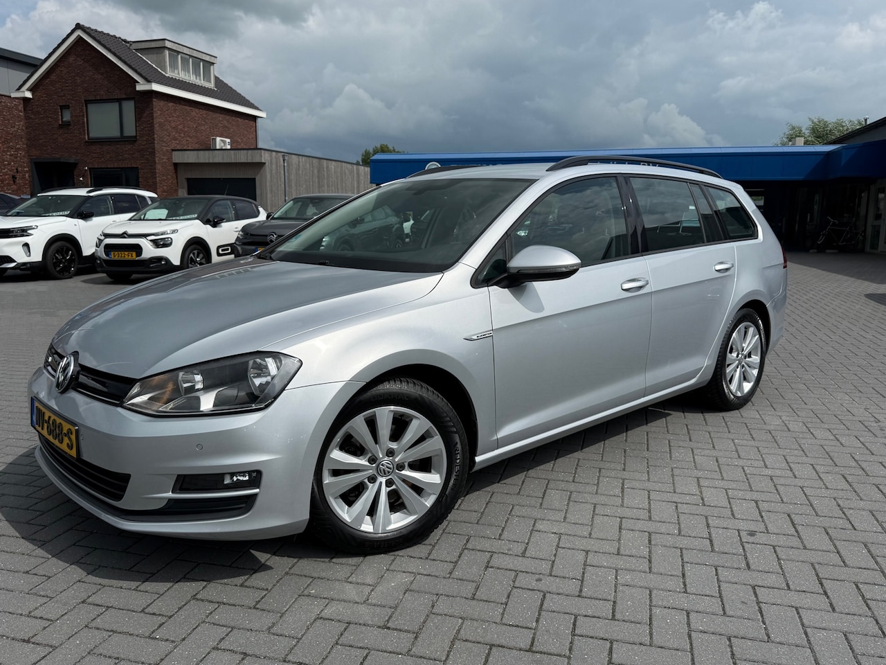 Volkswagen Golf Variant - 1.0 TSI COMFORTLINE ECC TREKHAAK STIPT ONDERHOUDEN - AutoWereld.nl