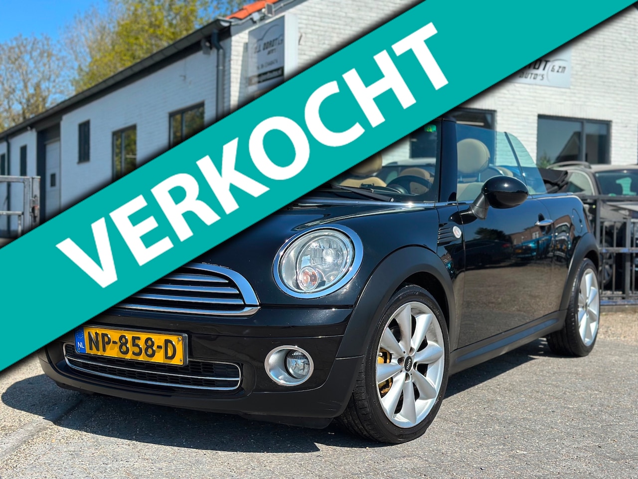 MINI Cabrio - Mini 1.6 Cooper bijzonder netjes ! - AutoWereld.nl