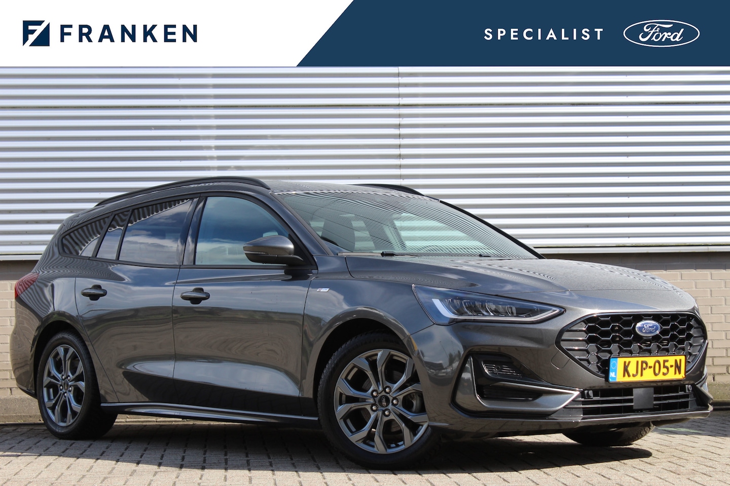 Ford Focus Wagon - 1.0 EcoBoost Hybrid ST Line X | Head-Up | Adaptieve cruise | Trekhaak | Winterpack - AutoWereld.nl