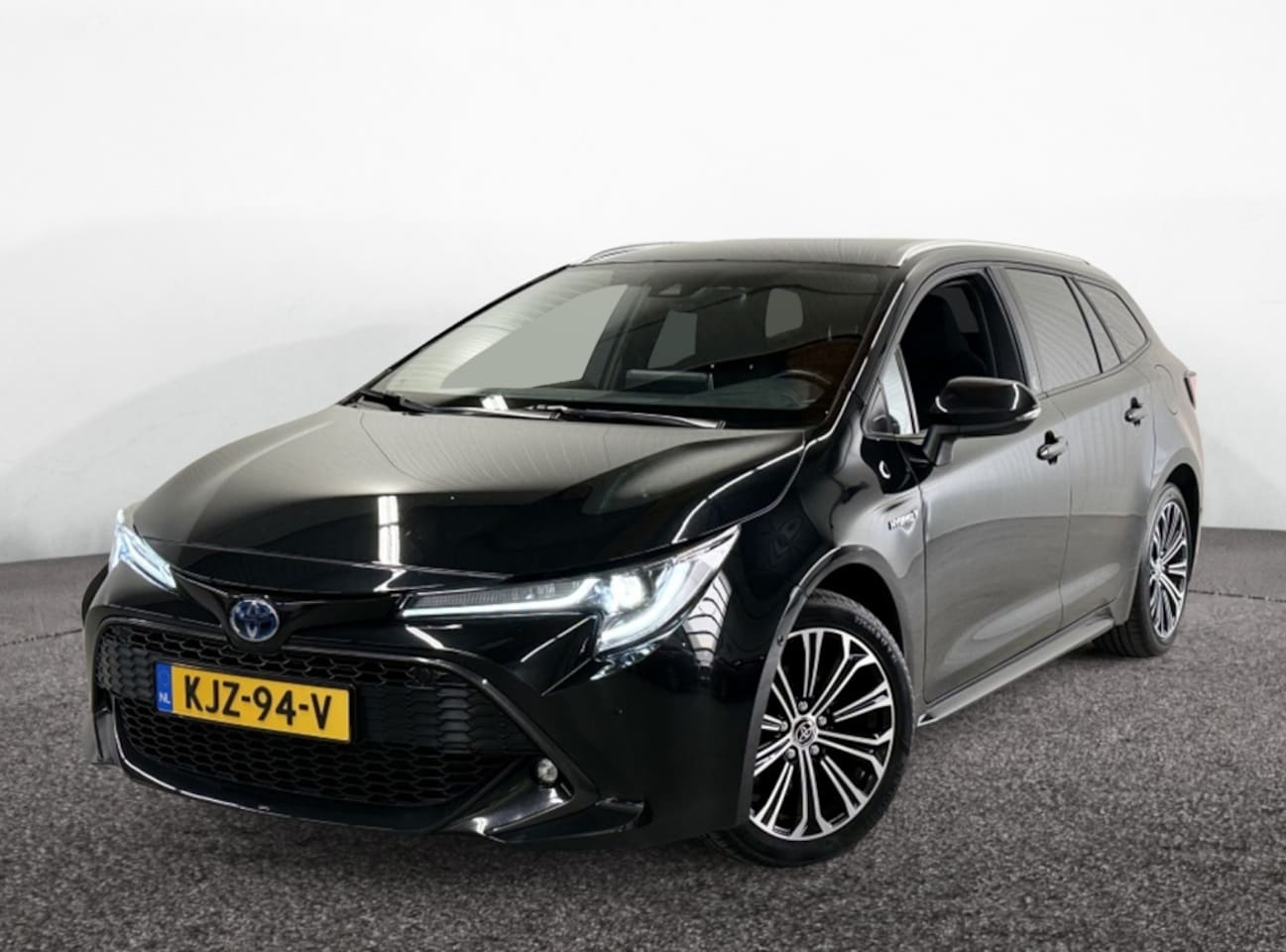 Toyota Corolla Touring Sports - 2.0 185PK Hybrid Dynamic| Stoel.verw| Trekhaak| Adap.Cruise| Cam - AutoWereld.nl