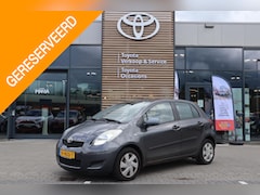 Toyota Yaris - 1.3 VVT-i COMFORT 5-DEURS AIRCO TREKHAAK METALLIC-LAK NL-AUTO