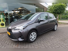 Toyota Yaris - 1.5 VVT-i Active AUTOMAAT Camera I Trekhaak I All-Season
