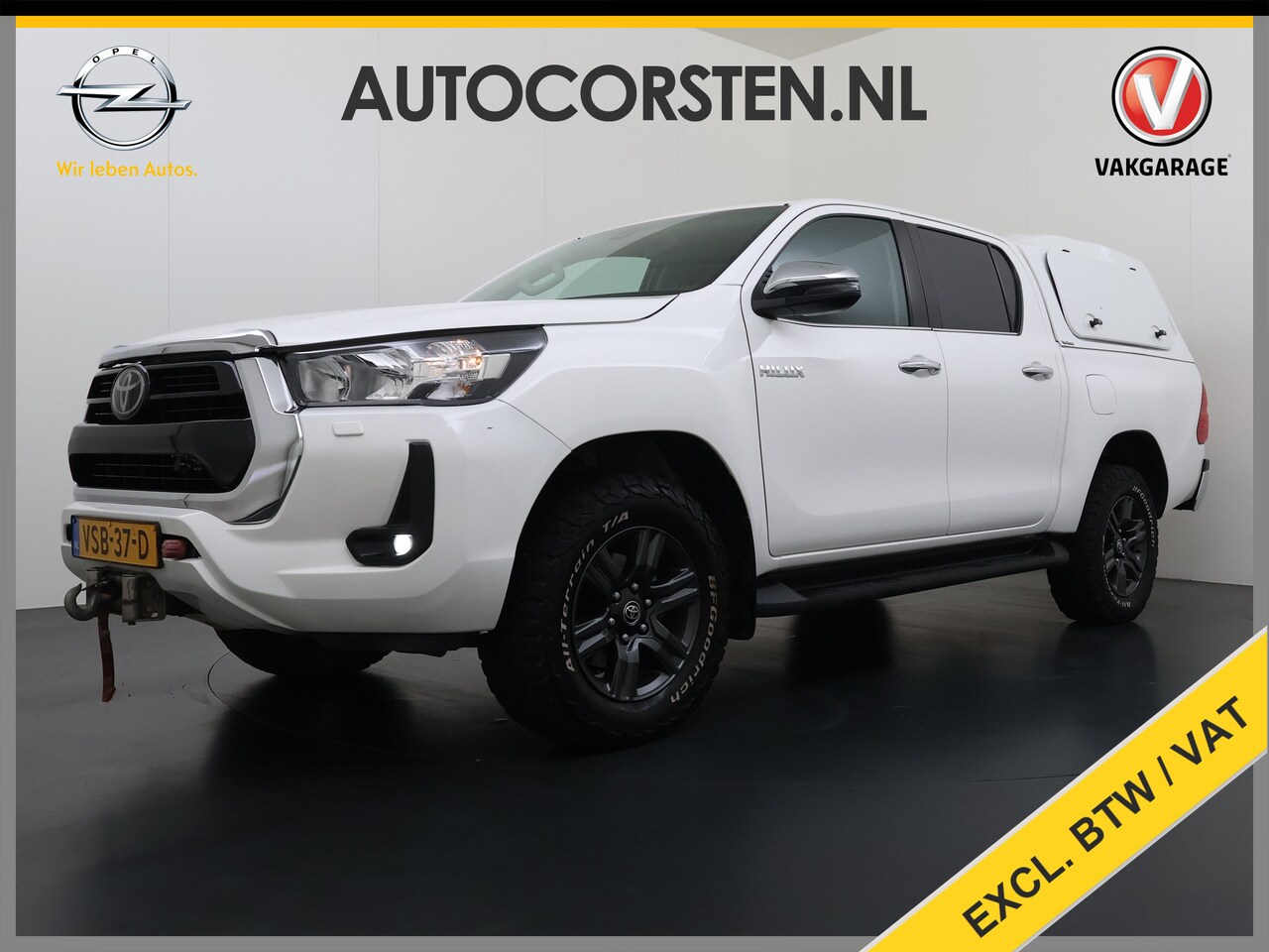 Toyota HiLux - 2.4 D-4D 4WD Automaat Double Cab Prof. Lier Canopy Hardtop (Huif) Trekhaak Navi* via Apple - AutoWereld.nl