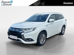 Mitsubishi Outlander - 2.4 PHEV Pure+ | TREKHAAK | CAMERA | GARANTIE |