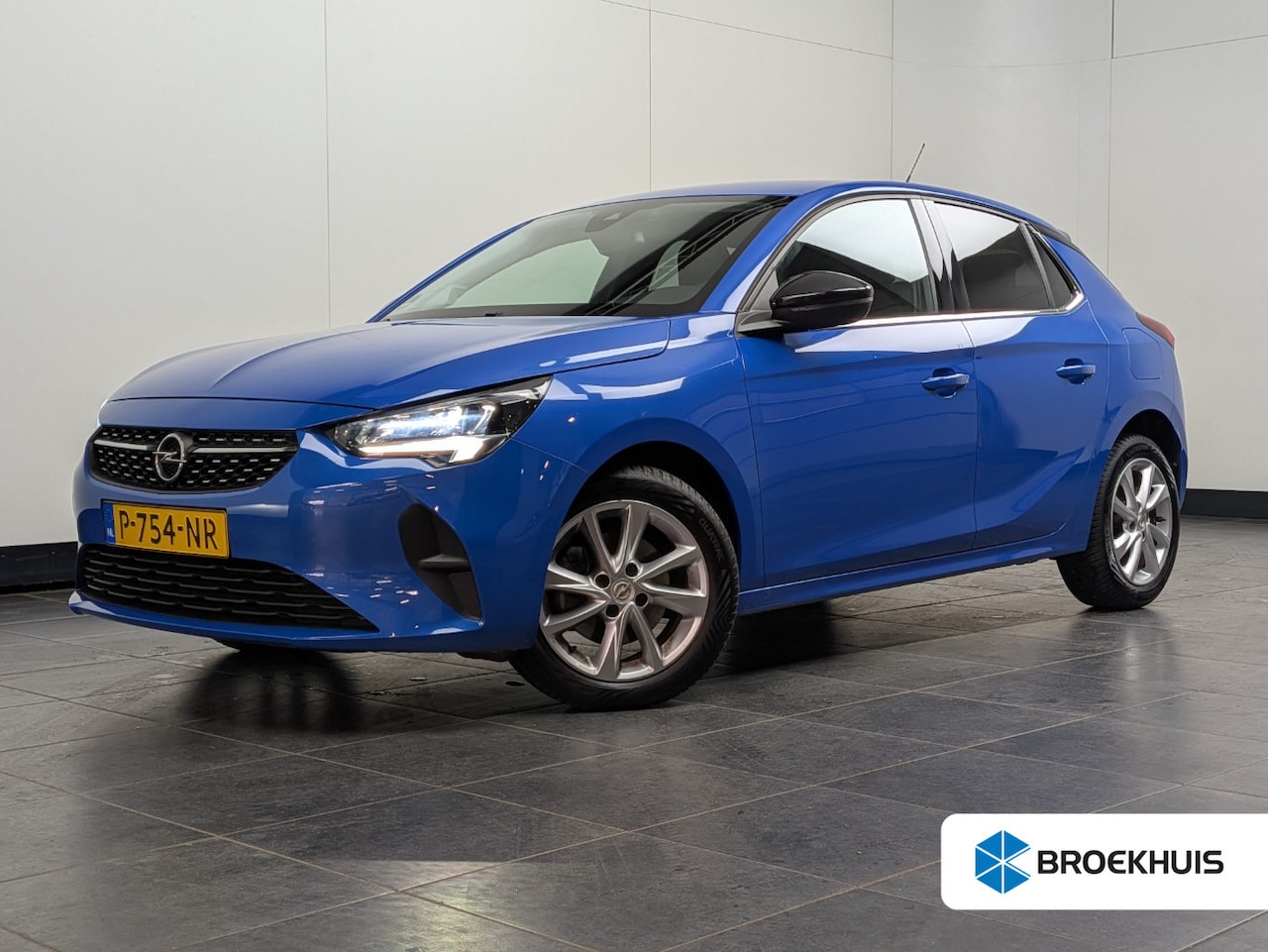 Opel Corsa - 1.2 Turbo Elegance 100pk | Navigatie | Clima | LED | Parkeersensoren | Half Leder | Cruise - AutoWereld.nl