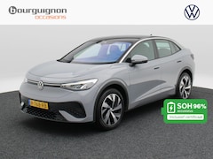 Volkswagen ID.5 - Pro 77 kWh 204 Pk | Stoel/ Stuurverwarming | Adaptive Cruise | Navigatie | Parkeersensoren