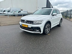 Volkswagen Tiguan - 1.4 TSI 3x R- Line
