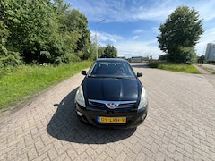 Hyundai i20 - 1.4i Dynamic XL*AIRCO*101PK*NW APK
