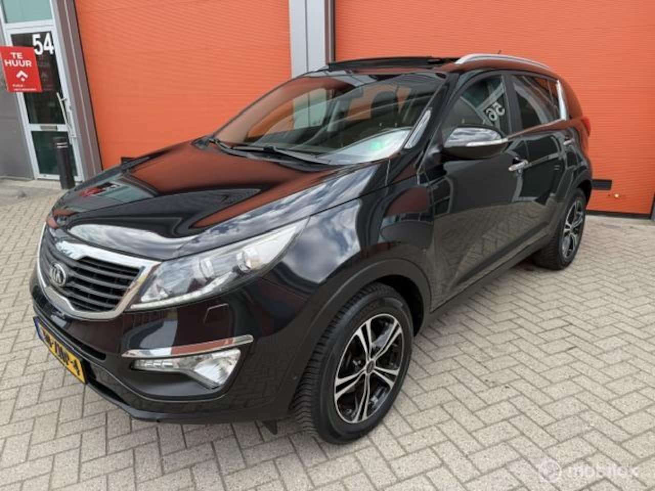 Kia Sportage - 1.6 GDI Plus Pack PANORAMA-CLIMA-KM NAP-APK 27 - AutoWereld.nl