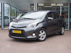 Toyota Yaris - 1.5 Full Hybrid Aspiration Automaat | Navigatie | Lm velgen | Airco | Vol opties | Inruil