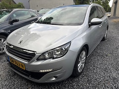 Peugeot 308 SW - 1.2 PureTech Blue Lease Executive