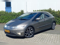 Honda Civic - 1.8 140pk 5D Panoramadak